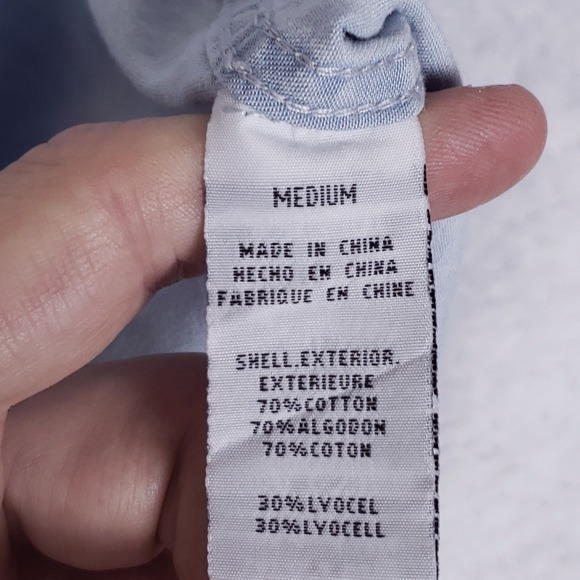 Young Heart Free Free Women's Medium Light Blue Chambray Tie Front Shirt - Picture 5 of 8